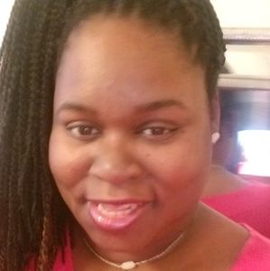 Meet your Posher, Joquita